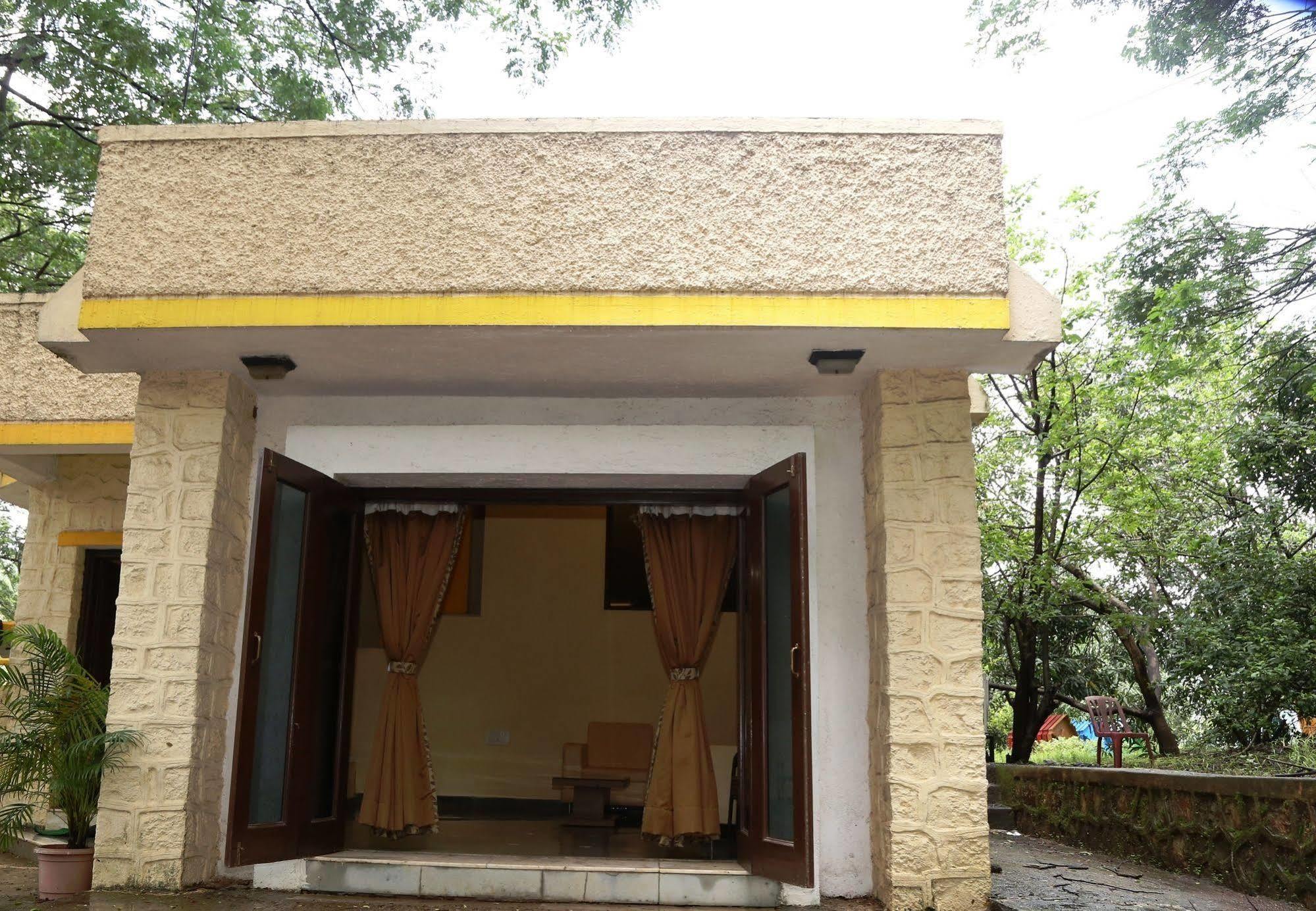 Panoramic Resort Panvel Karnala Exterior photo